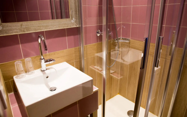 Hôtel Perreyve-Jardin du Luxembourg