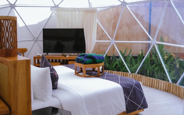 Triyana Resort and Glamping – Guest Rooms – Carangsari