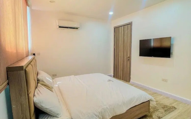 Luxurious 2-bedroom Apartment in Lagos With City View