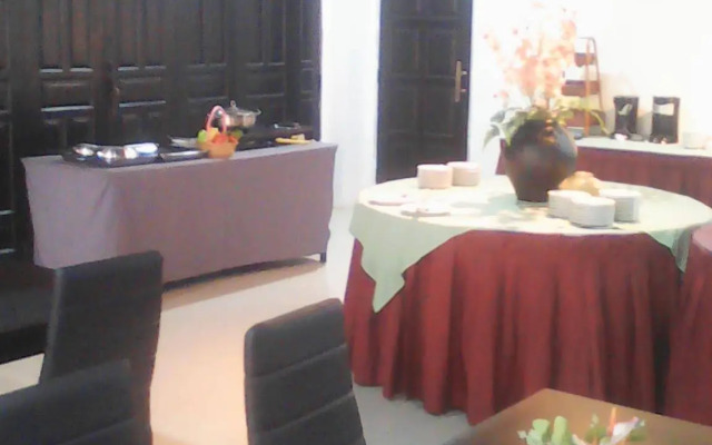 Juita Premier Hotel