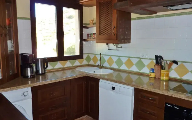 Leisure Meets Tranquility in Beautiful Villa Near Forest