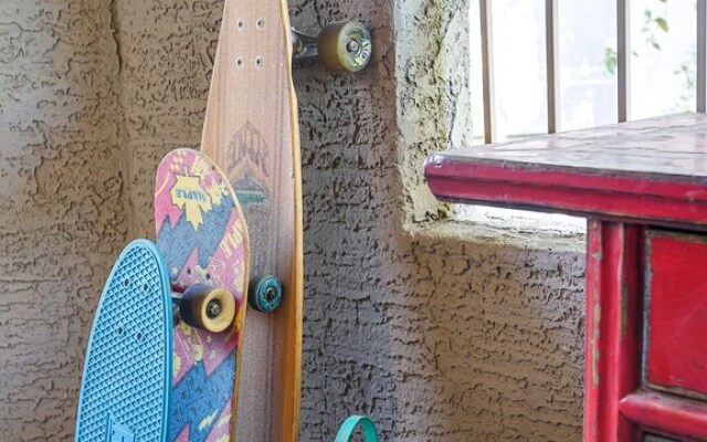 100th Scottsdale #2191 3 Bedroom Condo by Redawning