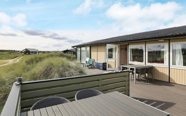 6 Person Holiday Home in Brovst