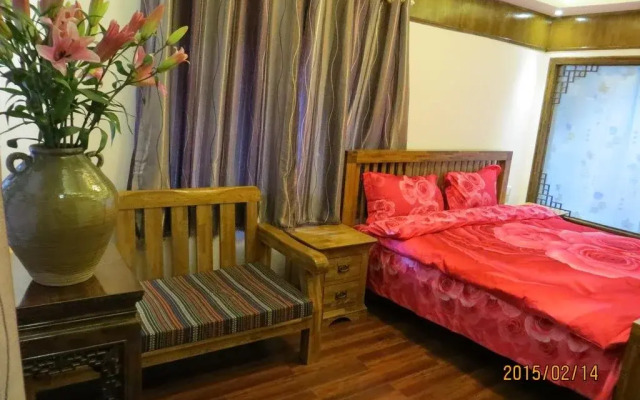 Yongxia Naxi Boutique Inn