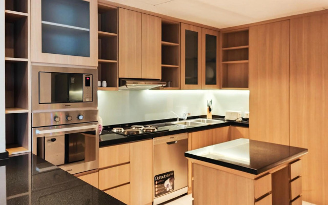 Luxury Apartment By Mediapura
