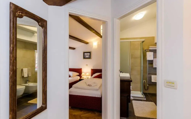 Apartment Maru Prestige - Comfort Duplex Two Bedroom Apartment