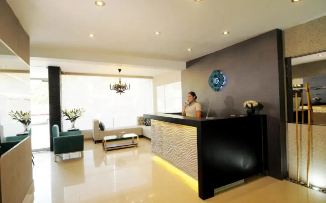 Dom Hotel