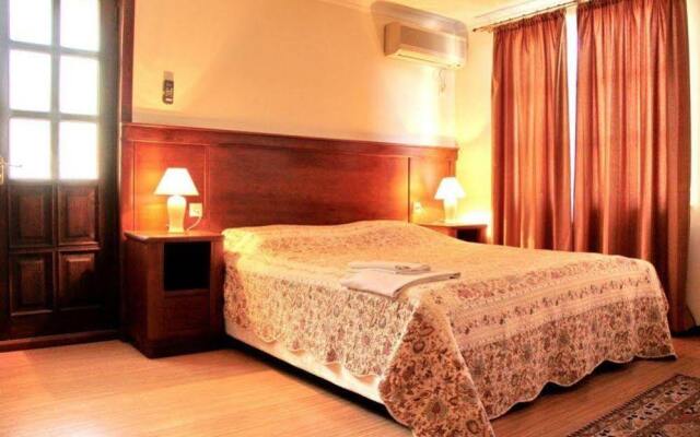 Bavly Hostel
