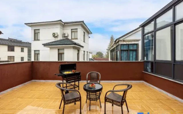 Yiqinju Homestay (Xishan Scenic Area Branch)