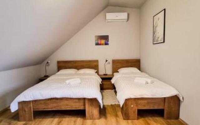 Xxl Rooms Osijek