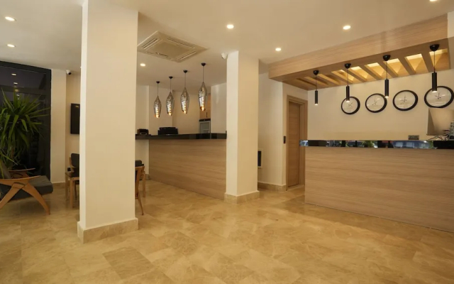 Alesta Seaside Residence