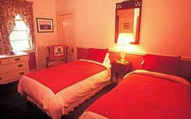 Nereledge Inn Bed & Breakfast