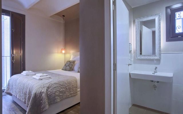 Ssa Sagrada Familia Apartments