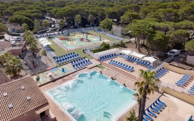 Parc Saint James Oasis Village