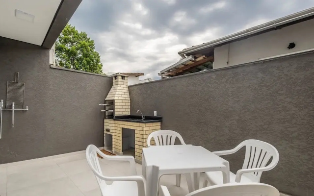 House w/ Terrace & BBQ 850m From the Beach Jsf0748