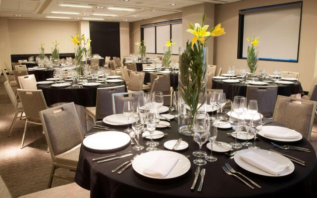 DoubleTree by Hilton Hotel Santiago - Vitacura