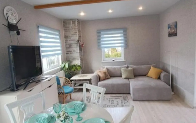 Домик у моря