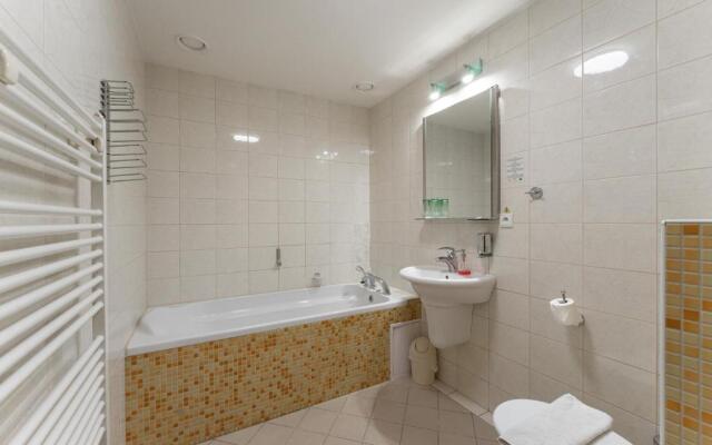 Hotel Amco