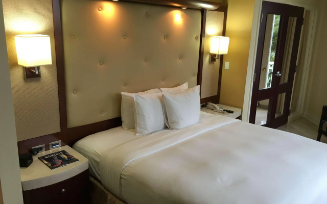 British Colonial - Nassau