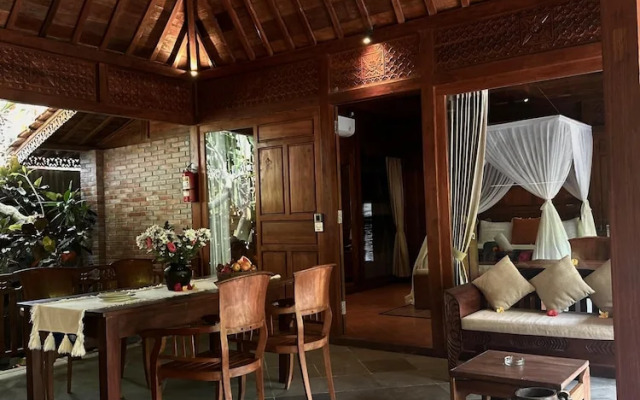 Darta Ubud Joglo Villa by EPS