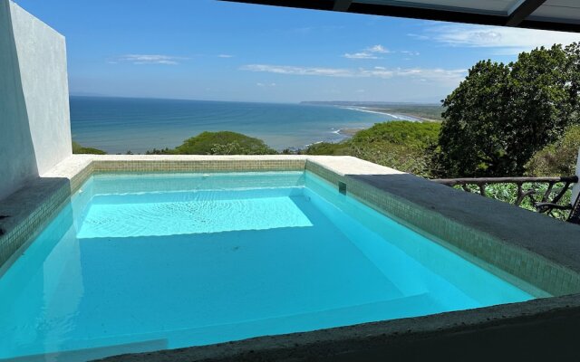 Akua Ocean View Suites