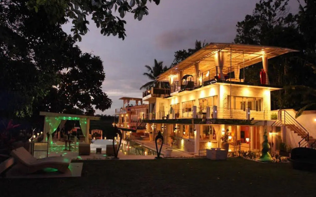 Villa Hati Indah