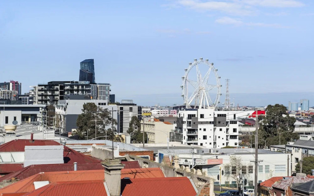 Hotham 2Bdr North Melbourne Apartment
