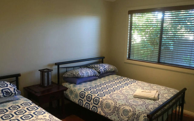Safety Beach Ocean Bungalows