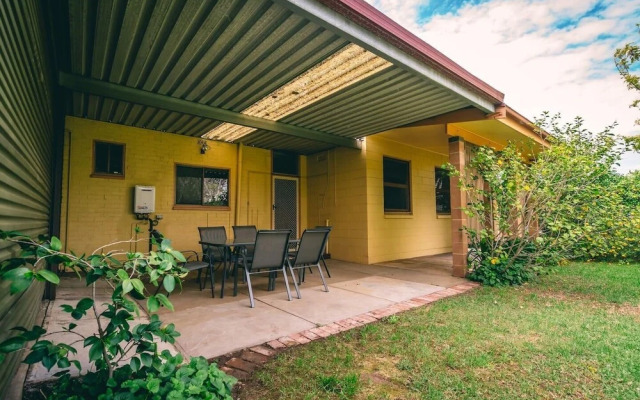 Treasure on Bagot-Free Wifi/Netflix-Close to CBD