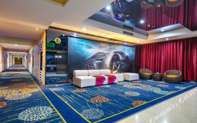 AutobotsOutbots Hotel (Zhengzhou Liulin Metro Station)