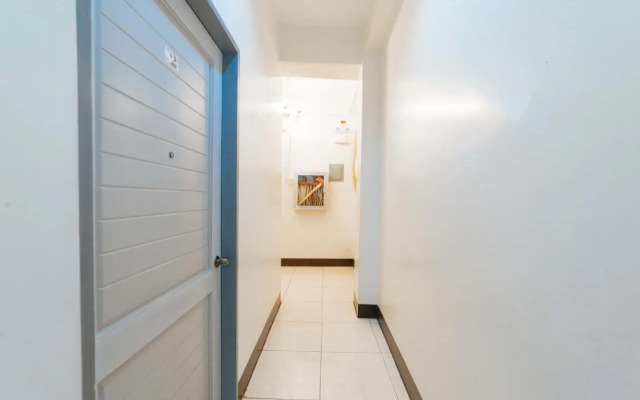 Mark & Marlie Pensionhouse by RedDoorz