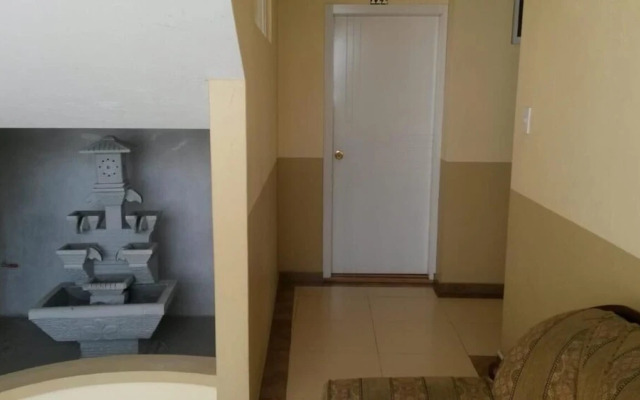 Hostal Puertas del Sol