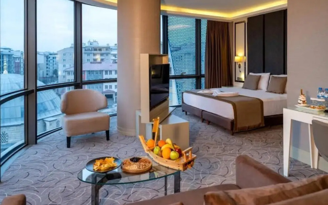 The Conforium Hotel Van