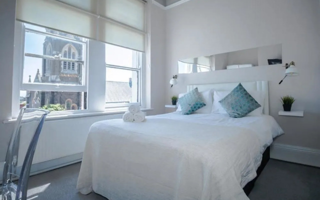 Best Western Mount Sorrel Hotel