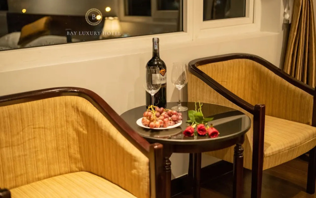 Bay Luxury Hotel & Spa - No 9 Nguyen Truong To, Ha Noi