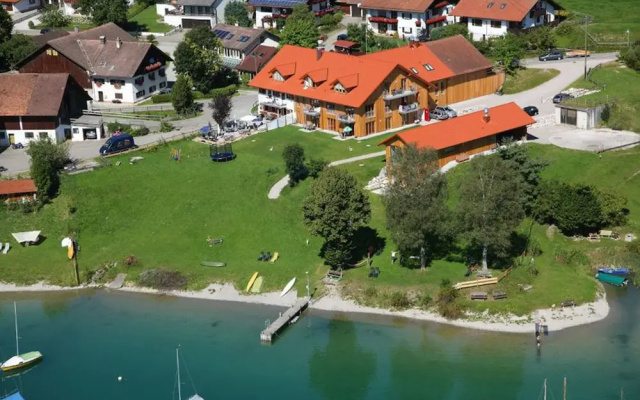 Seehotel und Appartements Schnöller