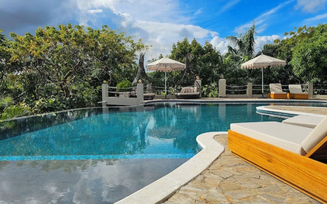 Araya Resort
