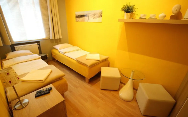 Rainbow Apartments 3