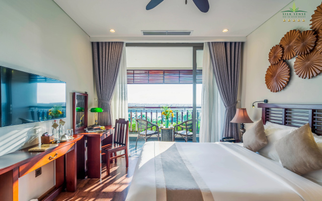Silk Sense Hoi An River Resort