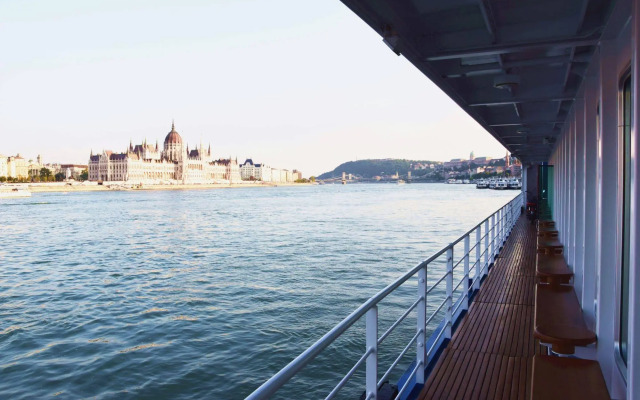 OnRiver Hotels - MS Cezanne