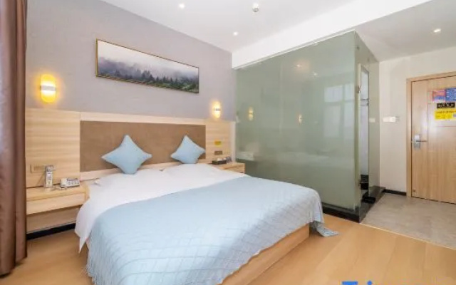 New Concept Hotel (Guilin High Speed Railway North Station Diecai Wanda Branch)