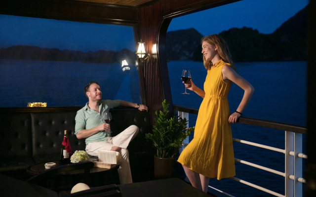 V'Spirit Cruise