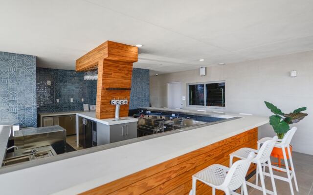 Amazing Studio Apt with Great Views Pool