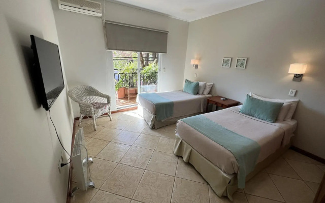 Flora Apartments