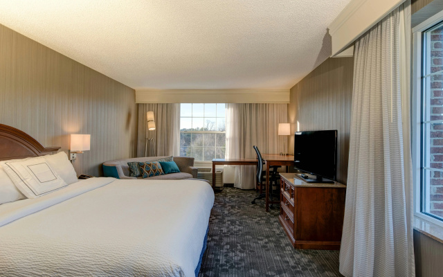 Courtyard by Marriott Chapel Hill