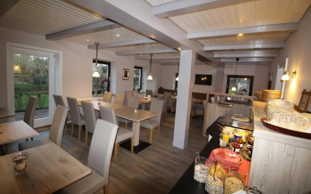 Ferienwohnungen im Hotel garni zur Post