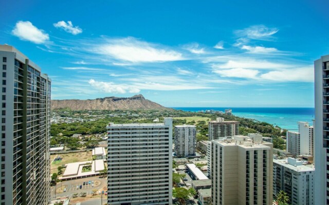 Waikiki Banyan - Ocean View Tower 1 Suite 3209