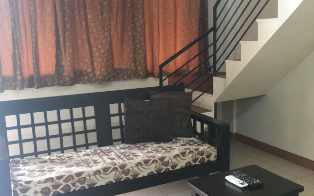 Pal-Watson Apartments
