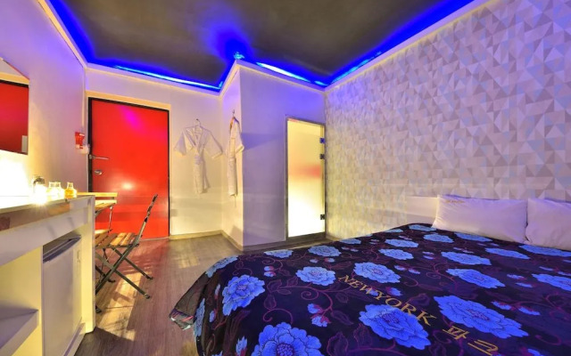 SS Motel