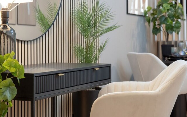 Elegant Studio in Wroclaw by Renters